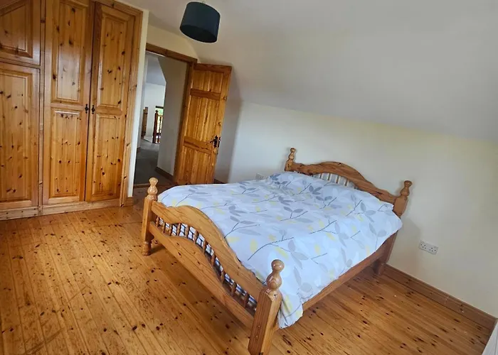 Beacon View House 4-beds Sleeps 8 Parking Ferienhaus *